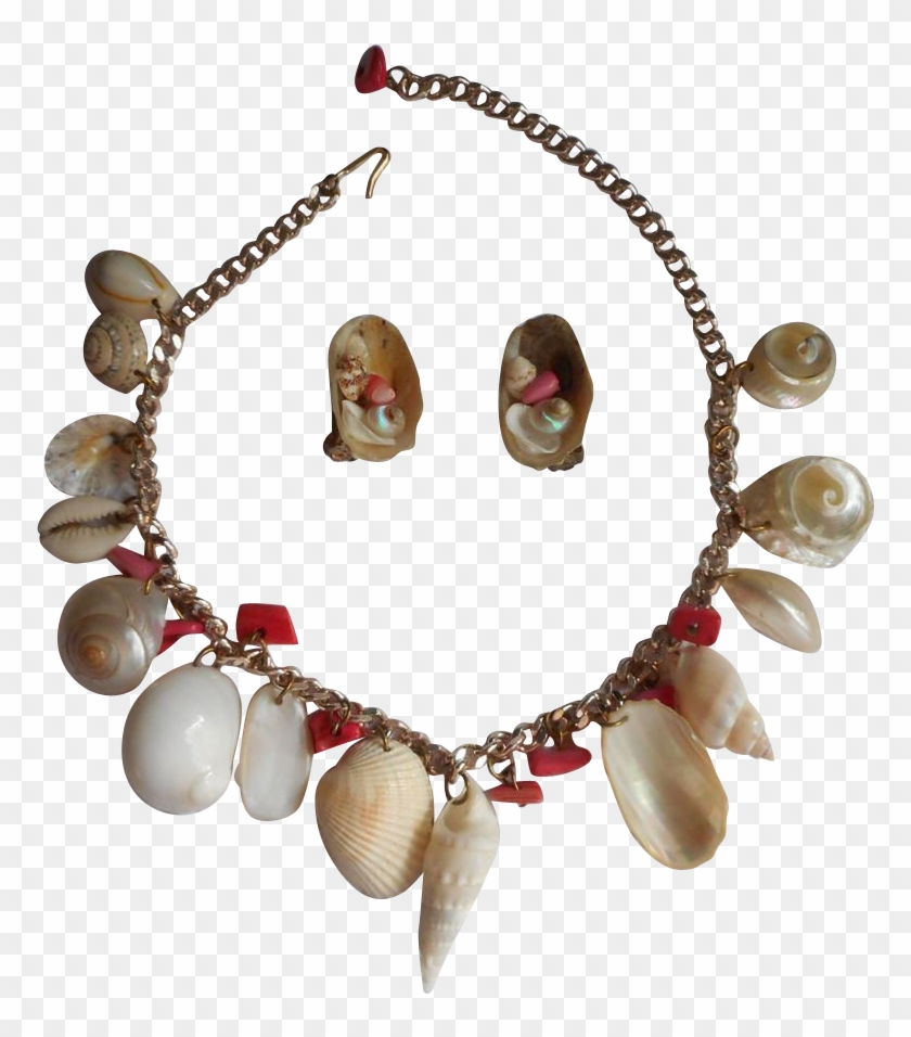 Download Png Transparent Shell Necklace Png Png Gif Base - oversized golden shell necklace roblox