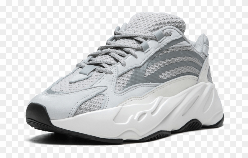 boost 700 v2 static Cinosural International School