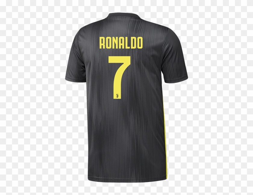 ronaldo juventus kit 2018
