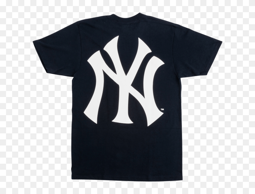 black yankees t shirt