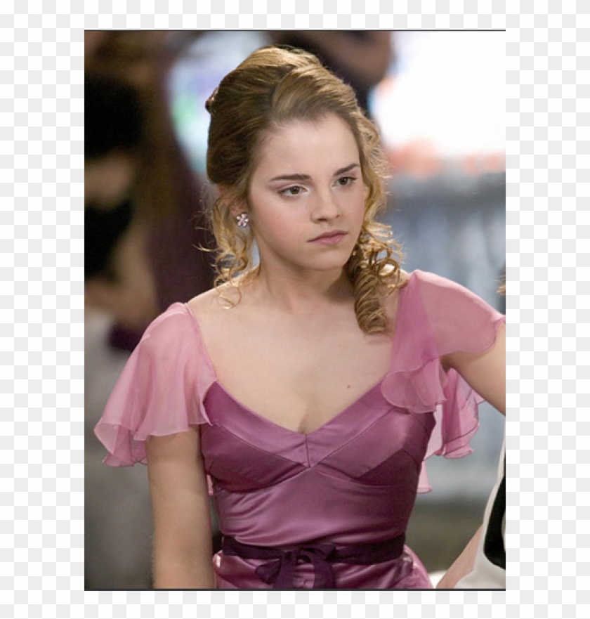 Emma Watson Hot In Harry Potter Goblet Of Fire Hermione Dress HD Png Download 800x800 757457 PngFind